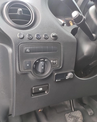 Mercedes-Benz Vito cena 120417 przebieg: 79293, rok produkcji 2018 z Kraków małe 106